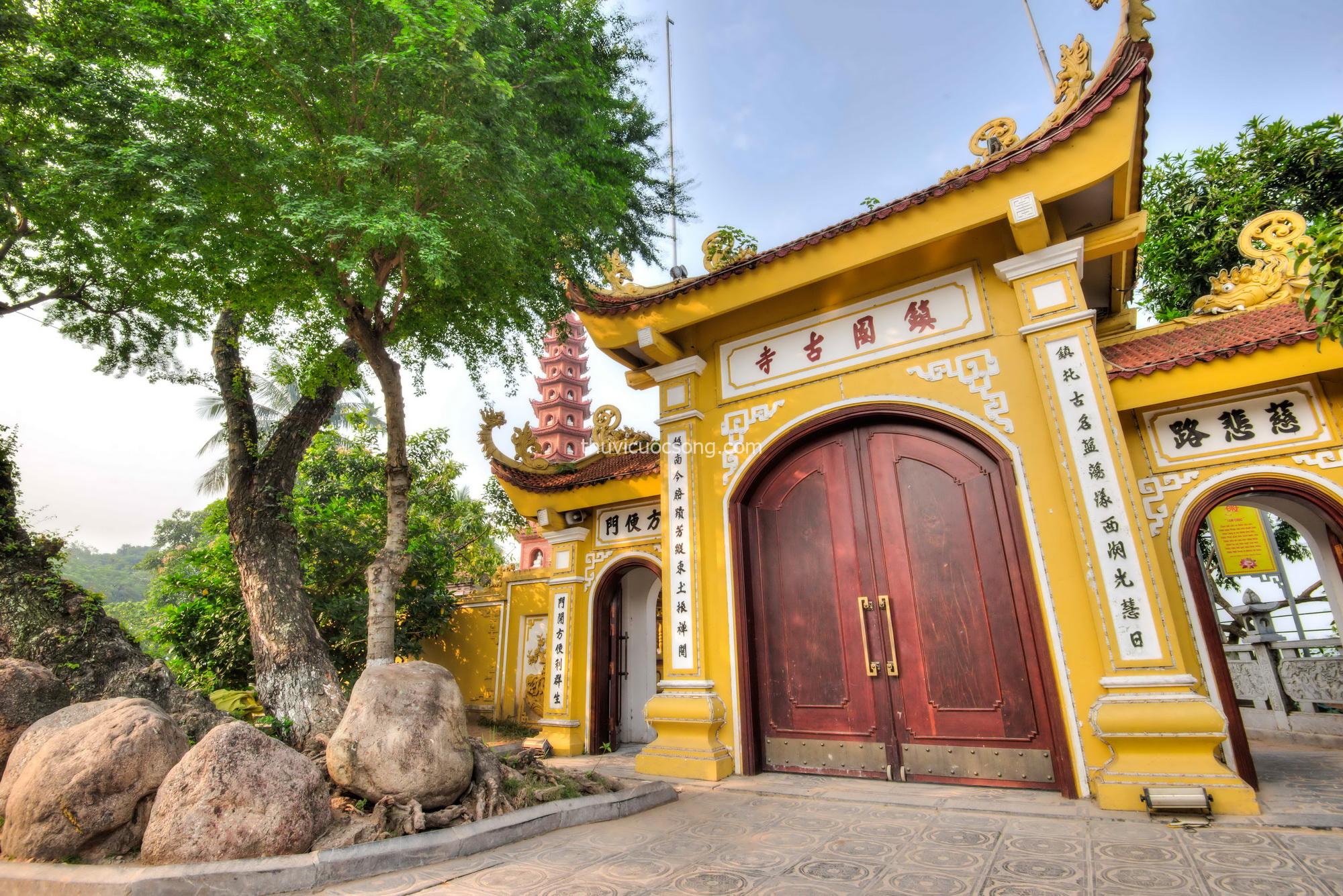 Chùa Trấn Quốc tại Hà Nội là một trong số những ngôi chùa cổ lâu đời nhất 